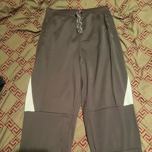Under-armour boys pants